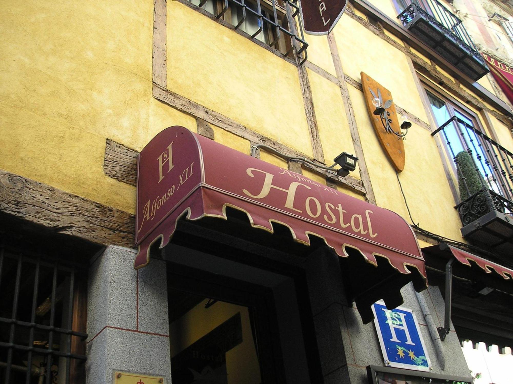 Hostal Alfonso XII Toledo Exterior foto
